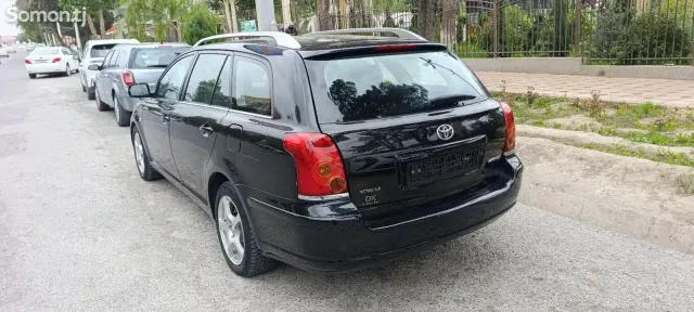 Toyota Avensis 2006 · 1.8 MT