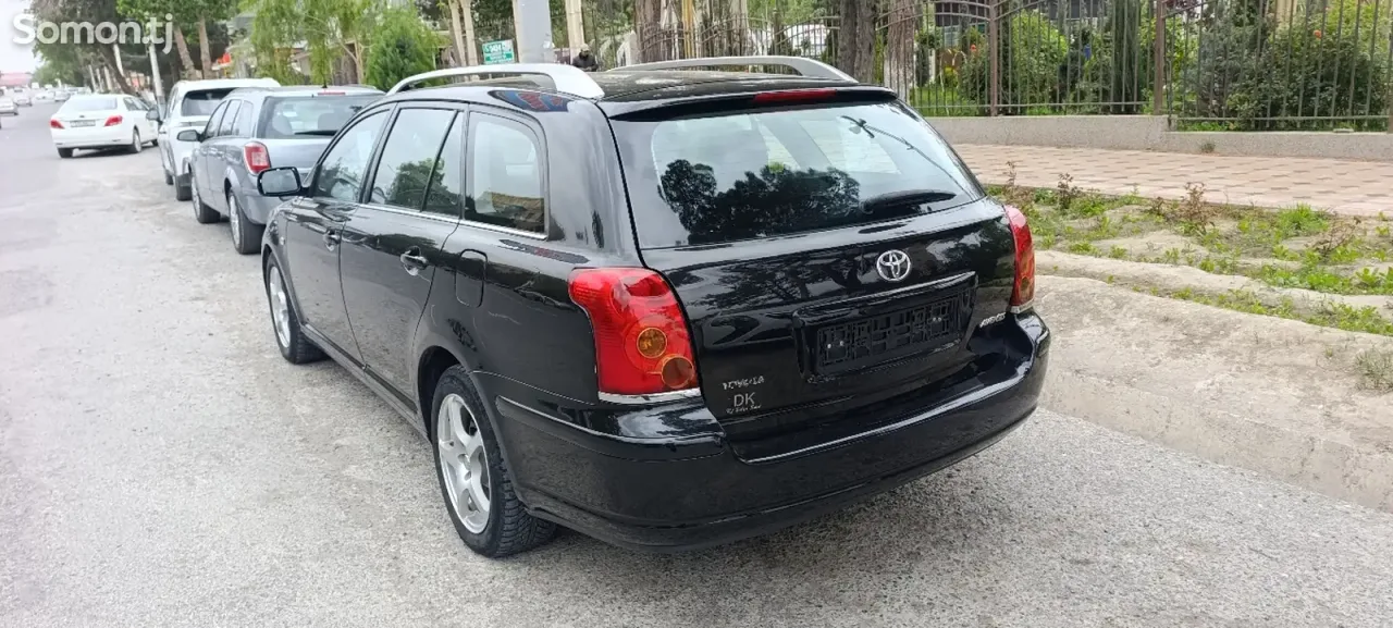 Toyota Avensis 2006 · 1.8 MT