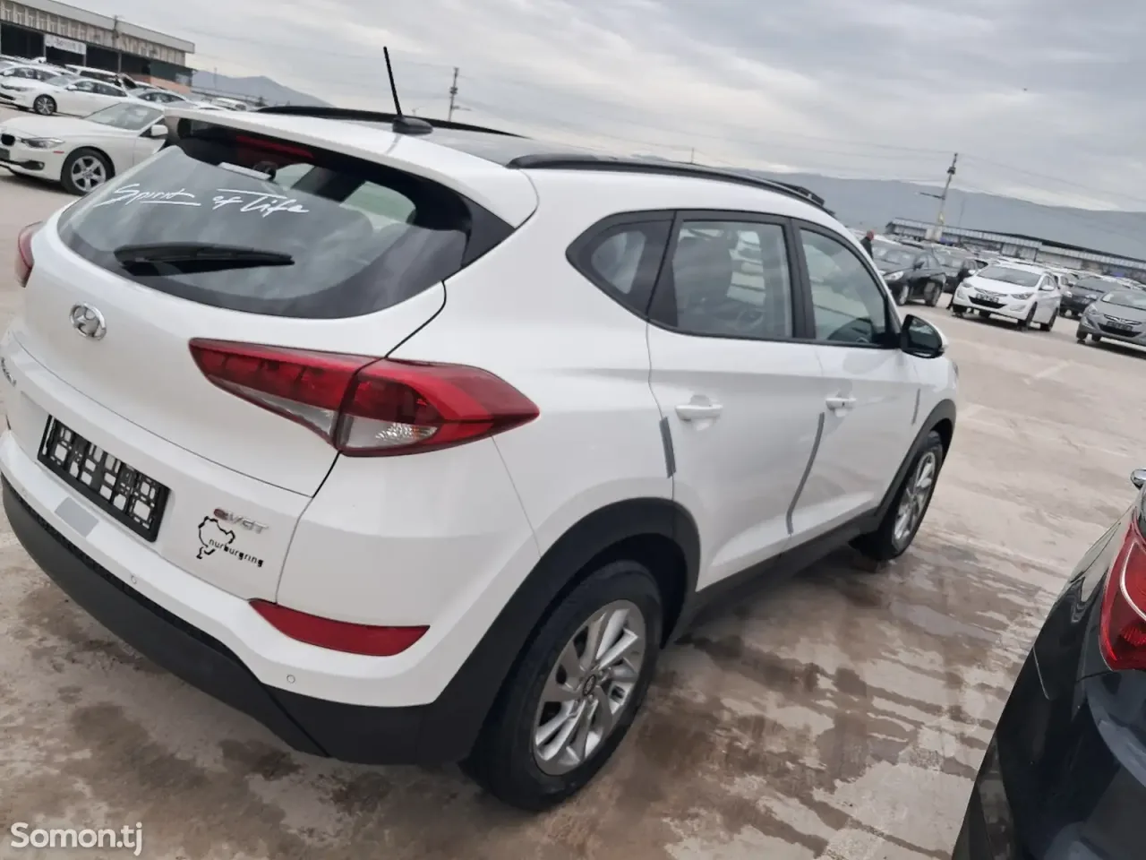 Hyundai Tucson 2015 · 2.0 AT