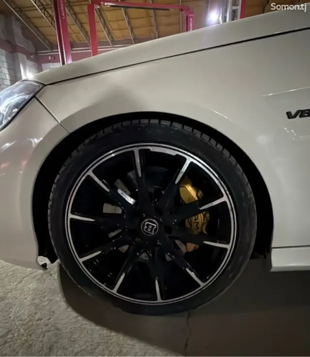 Mercedes-Benz E class 2011 · 6.3 AT
