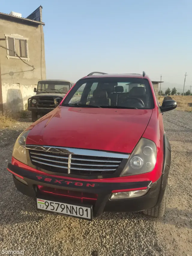 Ssang Yong Rexton 2004 · 2.9 AT