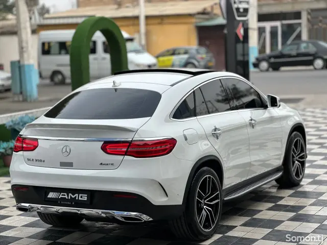 Mercedes-Benz GLE class 2017 · 3.5 AT