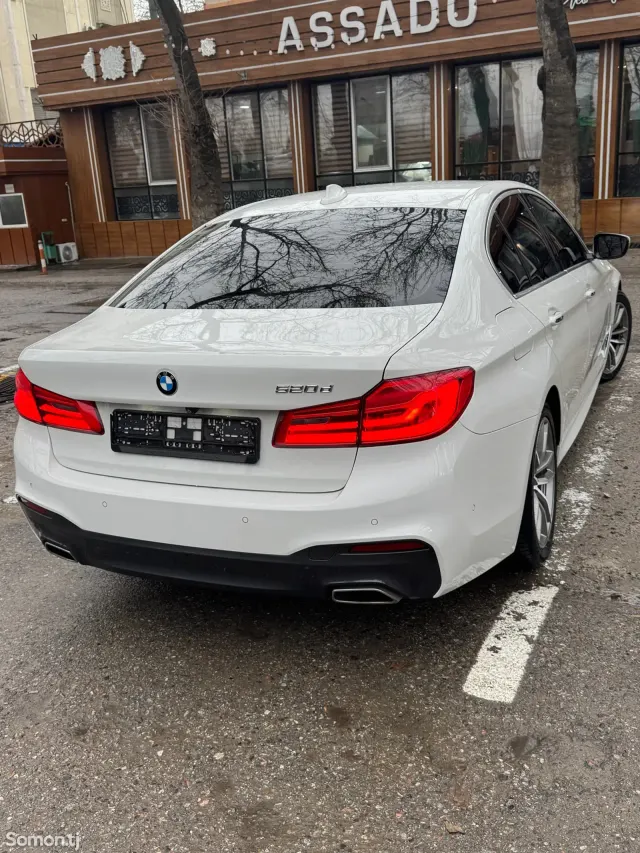 BMW 5 series 2017 · 2.0 AT
