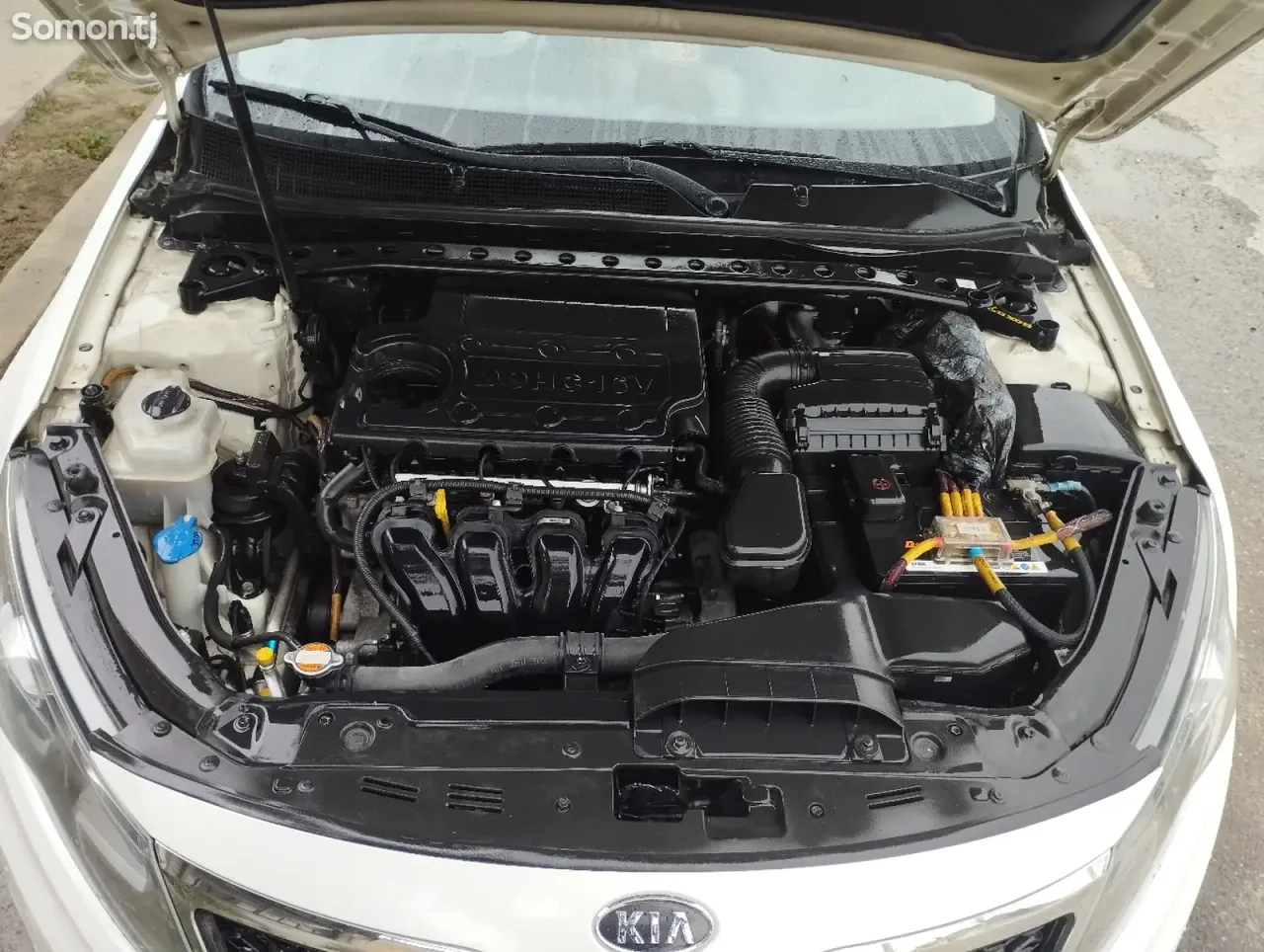 Kia K5 2011 · 2.0 AT