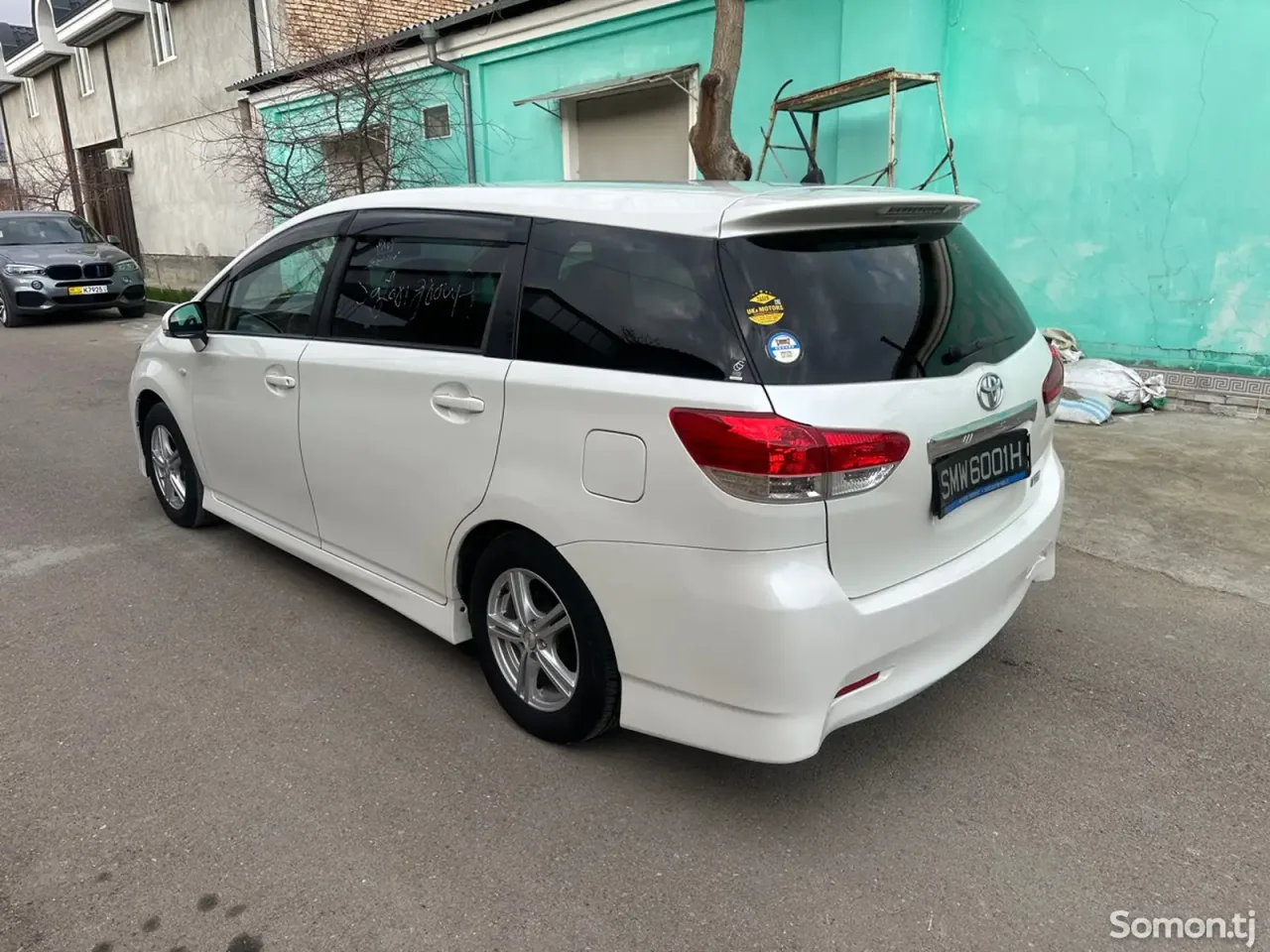 Toyota Wish 2014 · 2.0 AT