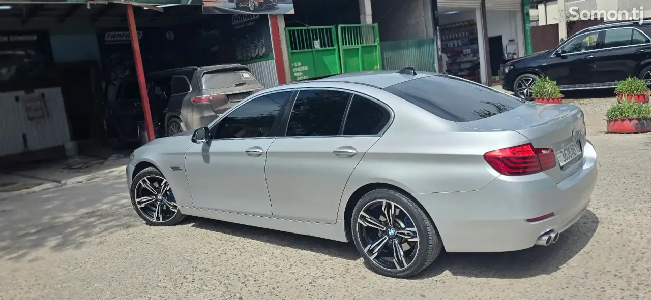 BMW 5 series 2015 · 2.0 AT