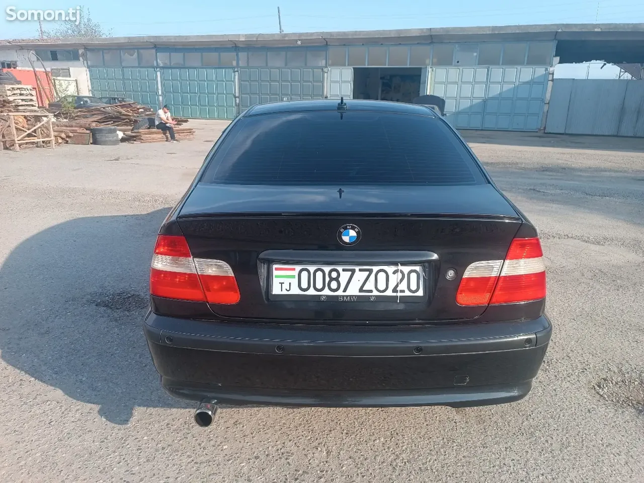 BMW 3 series 2003 · 1.8 MT