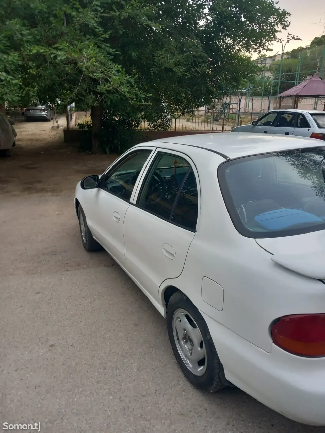 Hyundai Accent 1996 · 1.4 MT