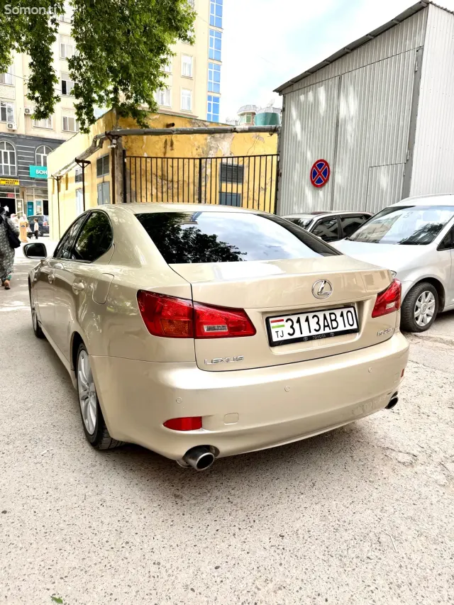 Lexus IS series 2007 · 2.5 AT