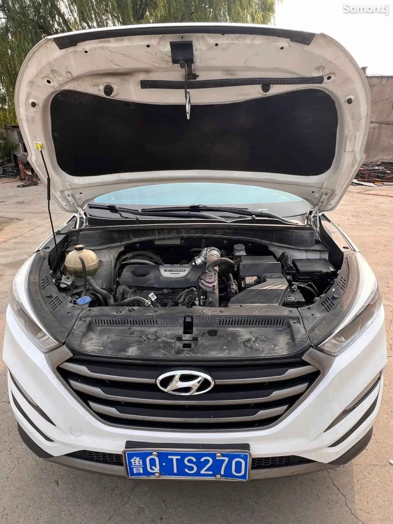 Hyundai Tucson 2016 · 1.6 AT