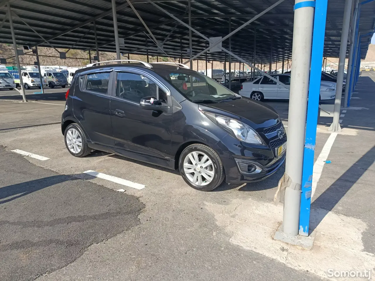 Chevrolet Spark 2015 · 1.0 AT