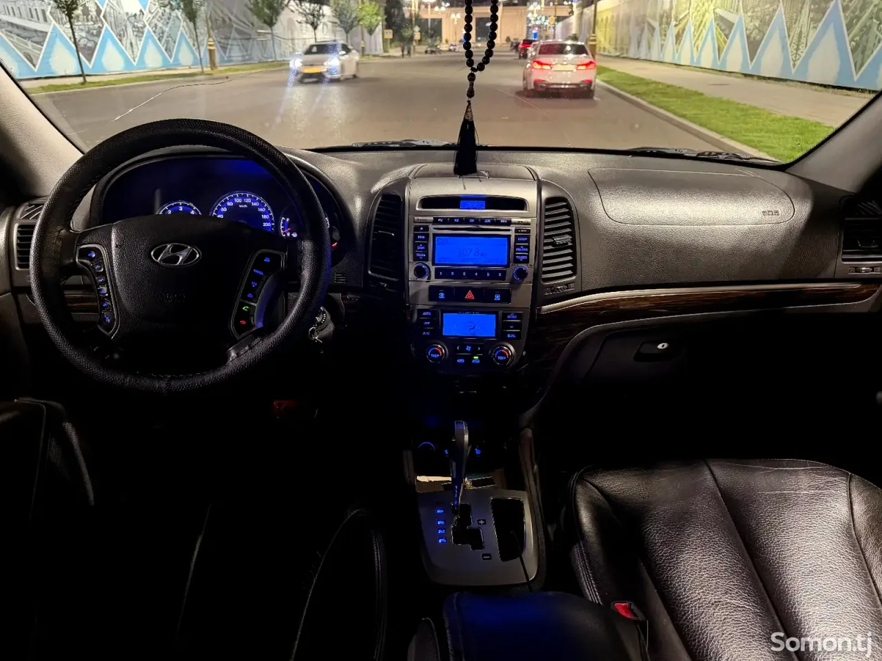 Hyundai Santa Fe 2011 · 2.2 AT