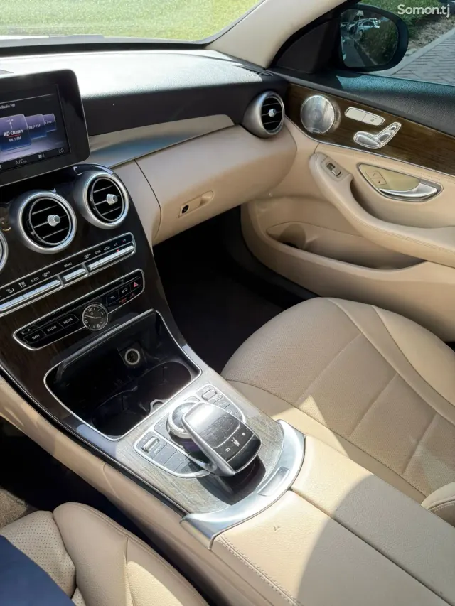 Mercedes-Benz C class 2015 · 2.0 AT