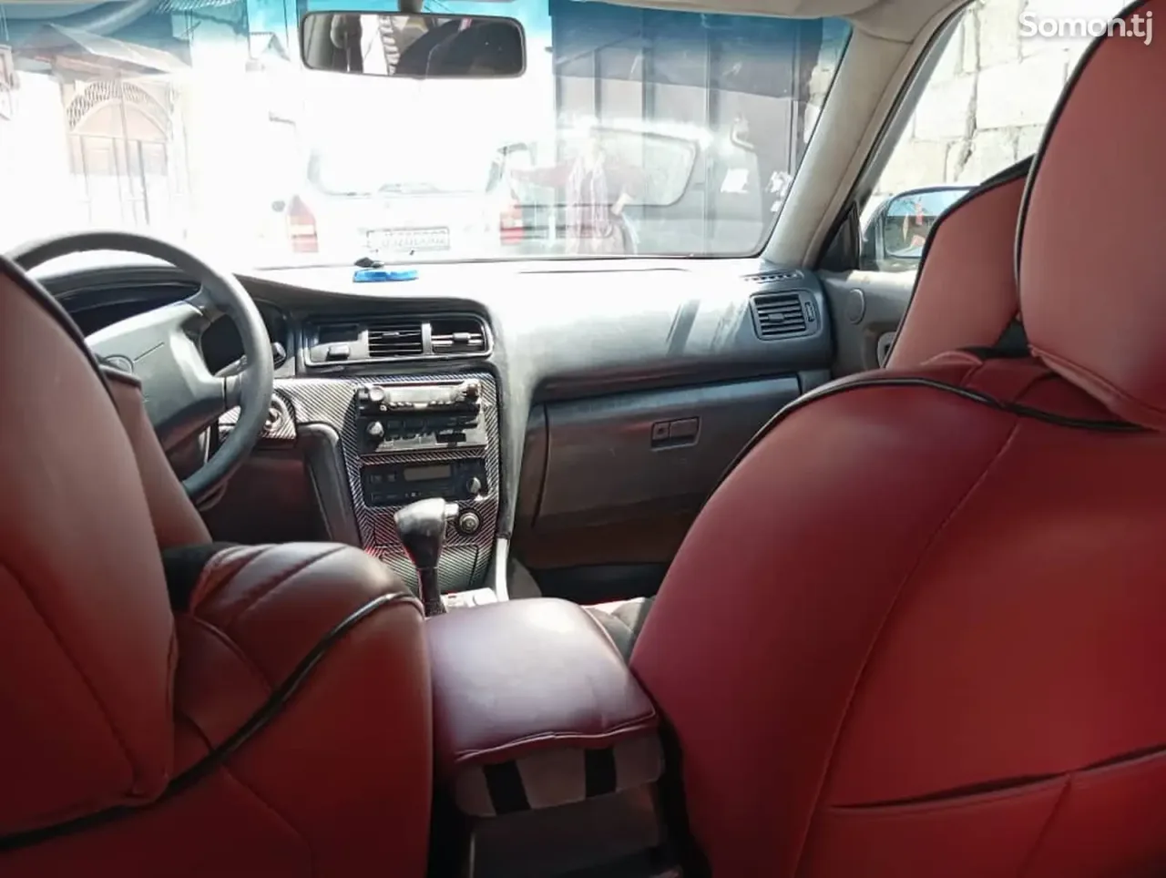 Toyota Mark II 1996 · 2.3 AT