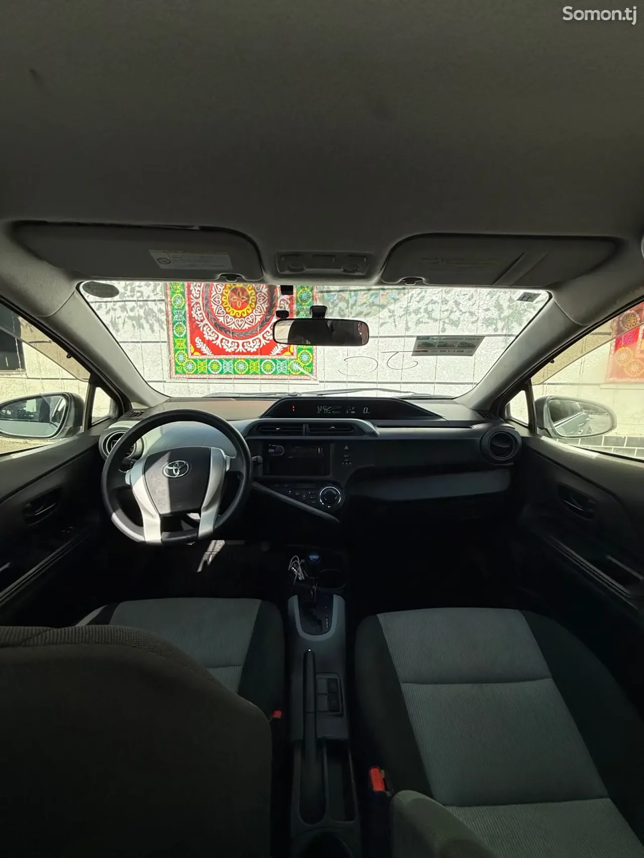 Toyota Aqua 2014 · 1.5 AT