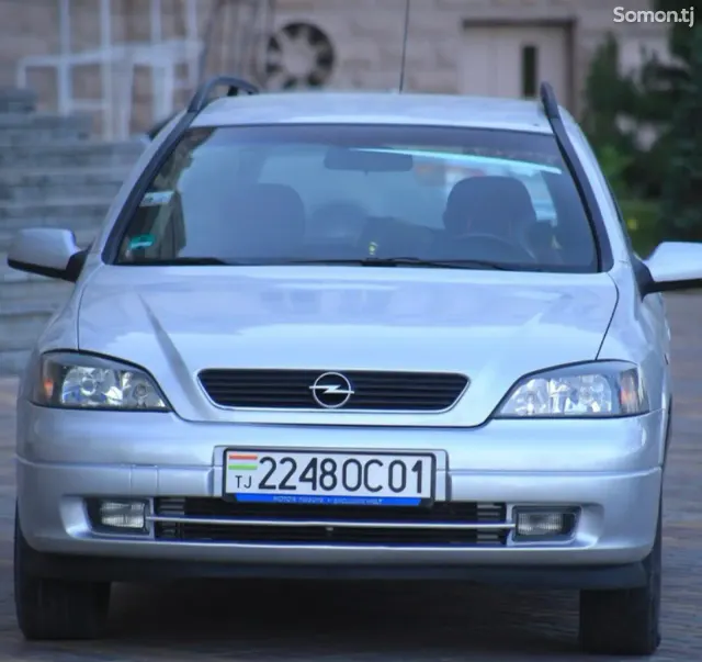 Opel Astra G 2001 · 1.6 MT