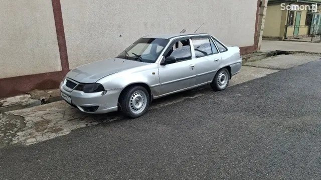 Daewoo Nexia 2003 · 1.5 MT
