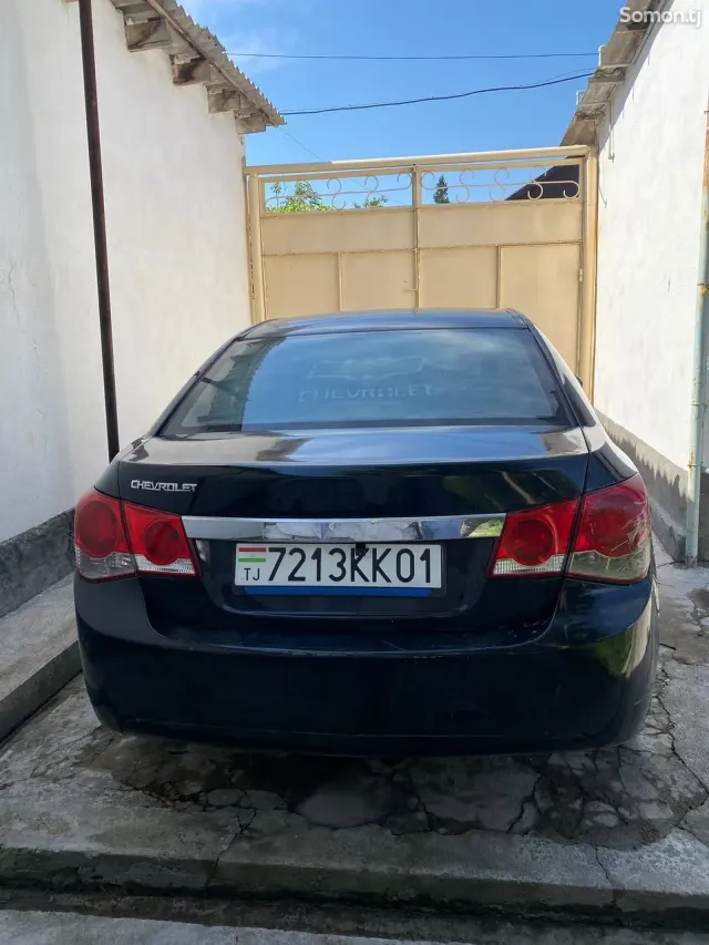 Chevrolet Cruze 2009 · 1.6 AT
