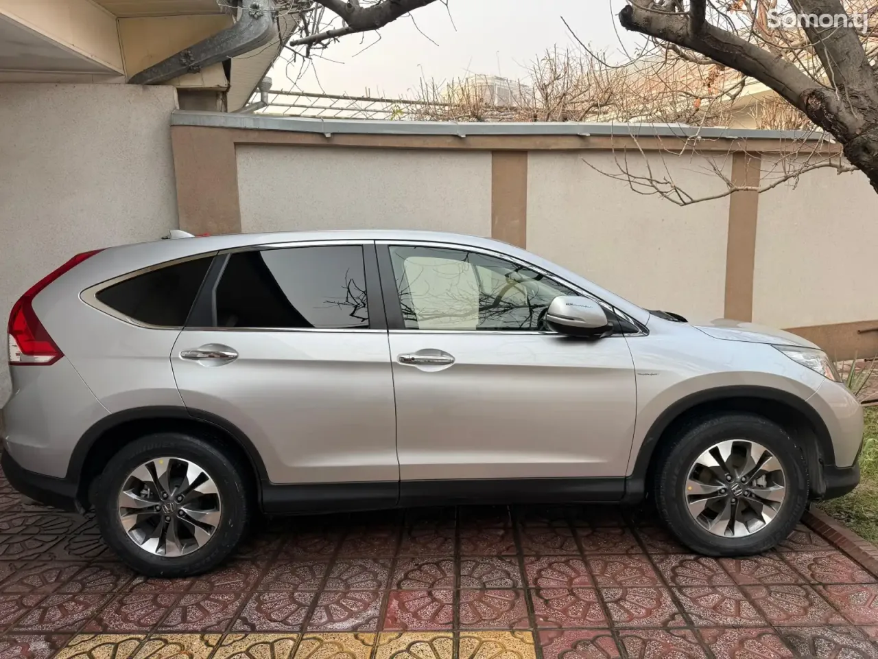 Honda CR-V 2012 · 2.4 AT