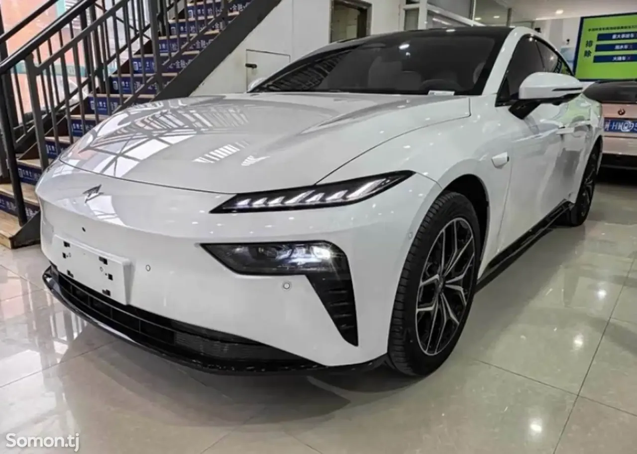Dongfeng EP 008 2025 · AT