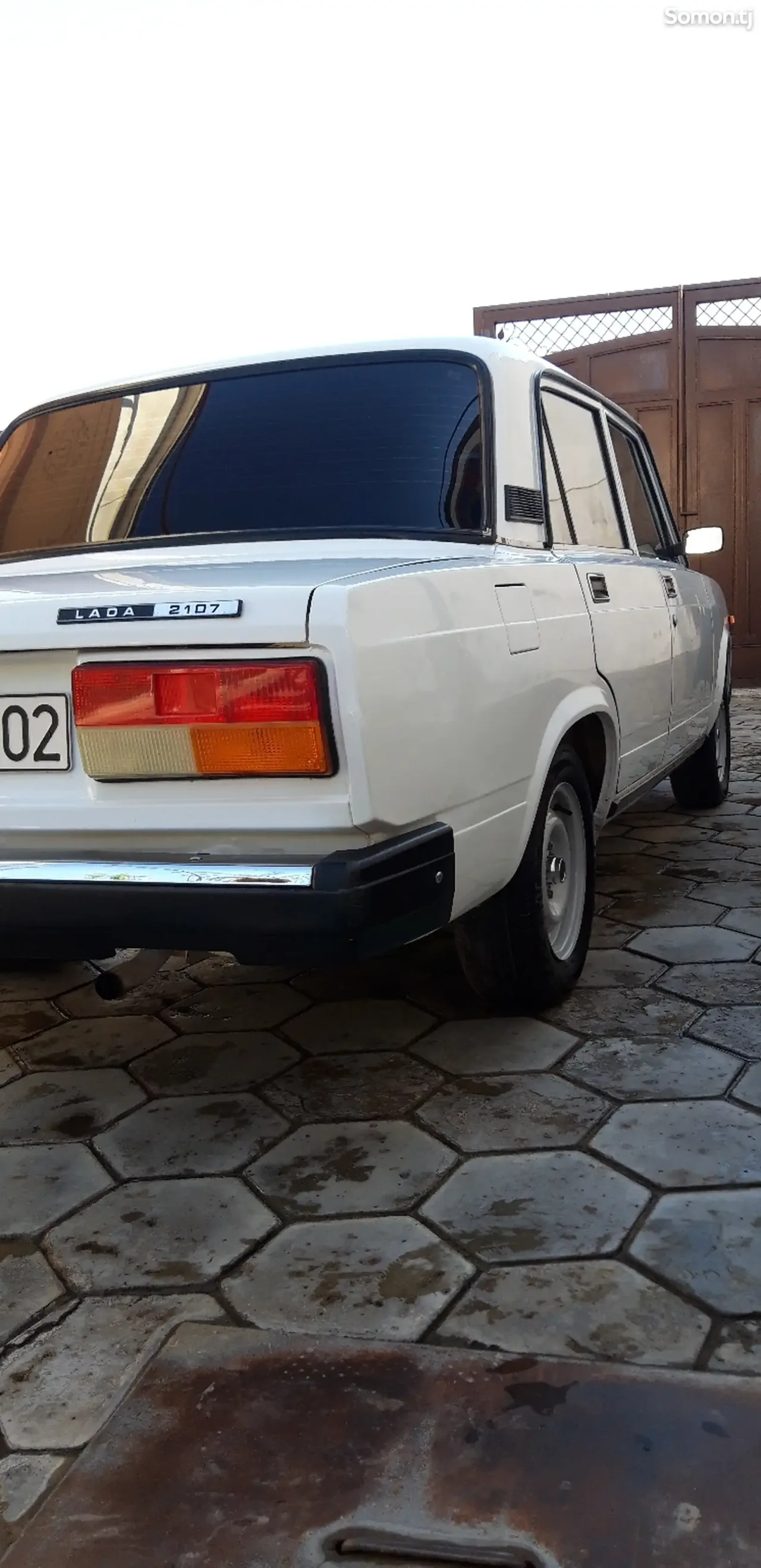 Lada (ВАЗ) 2107 2007 · 1.7 MT