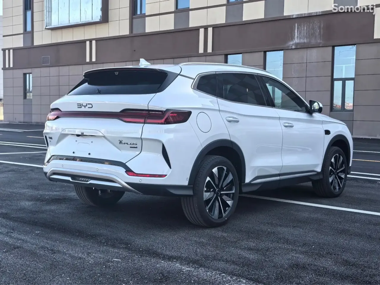 BYD Song Plus 2025 · AT