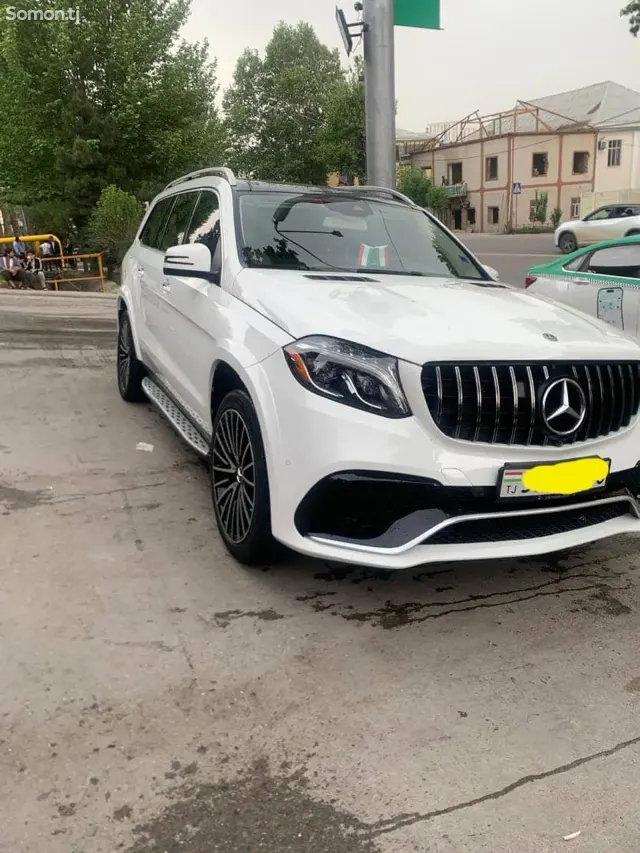 Mercedes-Benz GLS 2018 · 4.5 AT