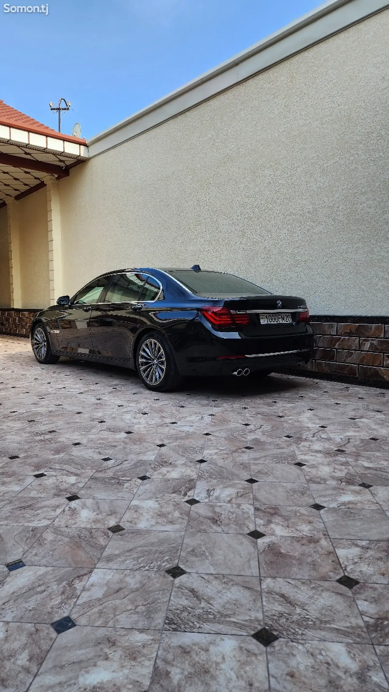 BMW 7 series 2015 · 3.0 AT