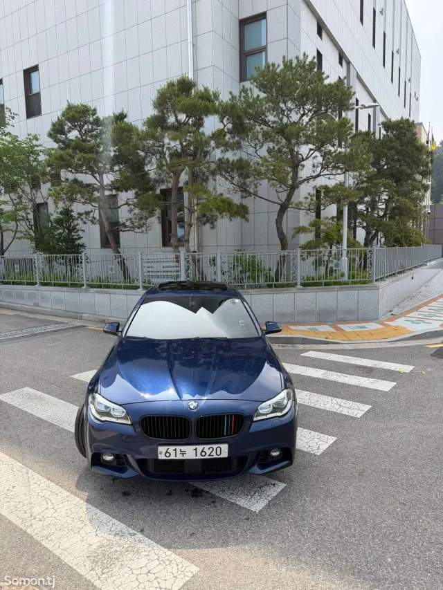 BMW 5 series 2016 · 2.0 AT