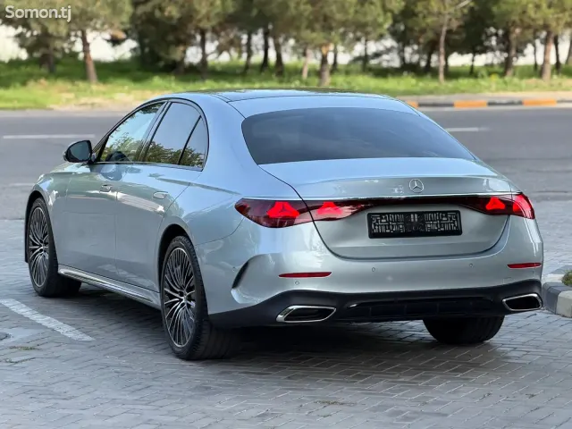Mercedes-Benz E class 2025 · 2.0 AT