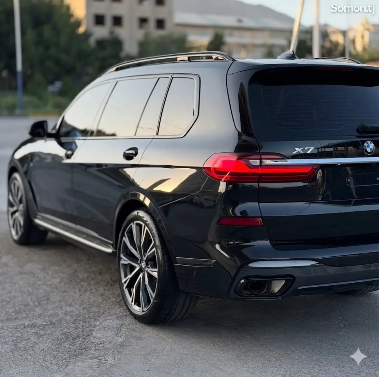 BMW X7 2020 · 3.0 AT