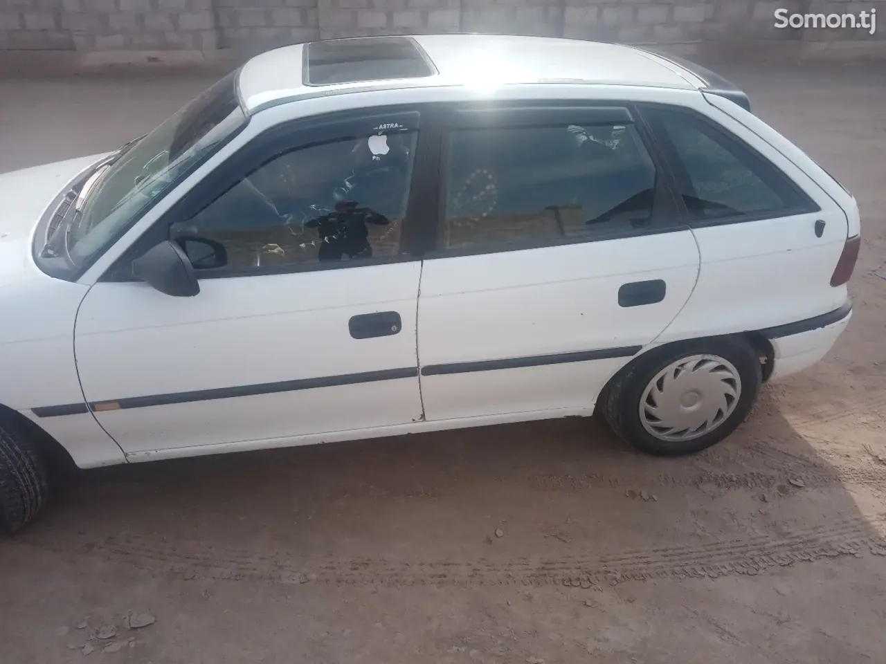 Opel Astra F 1997 · 1.6 MT
