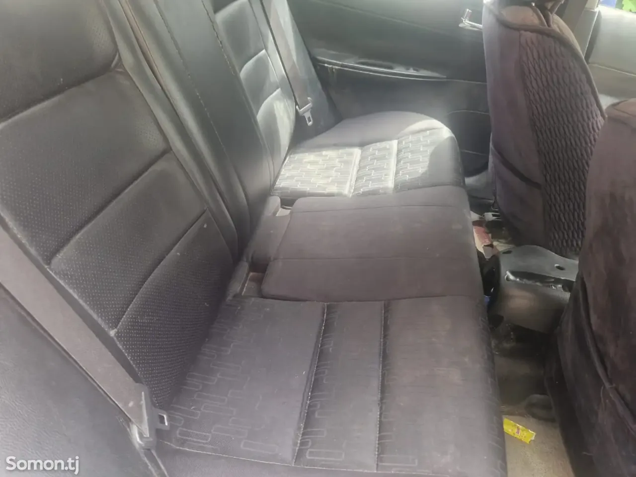 Mazda 6 2004 · 2.3 AT