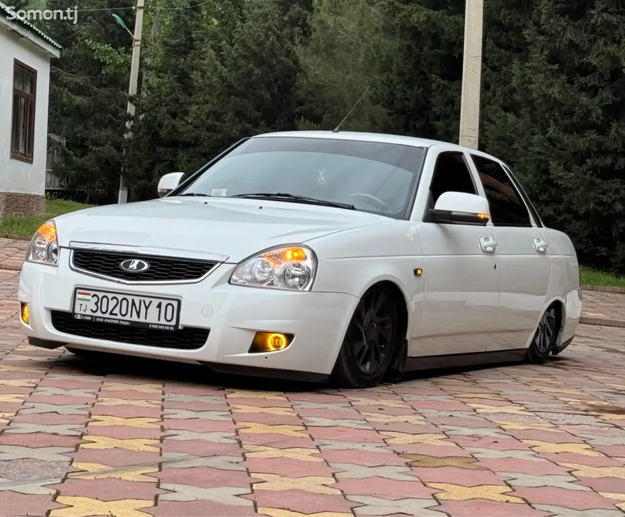 Lada (ВАЗ) Priora 2014 · 1.6 MT