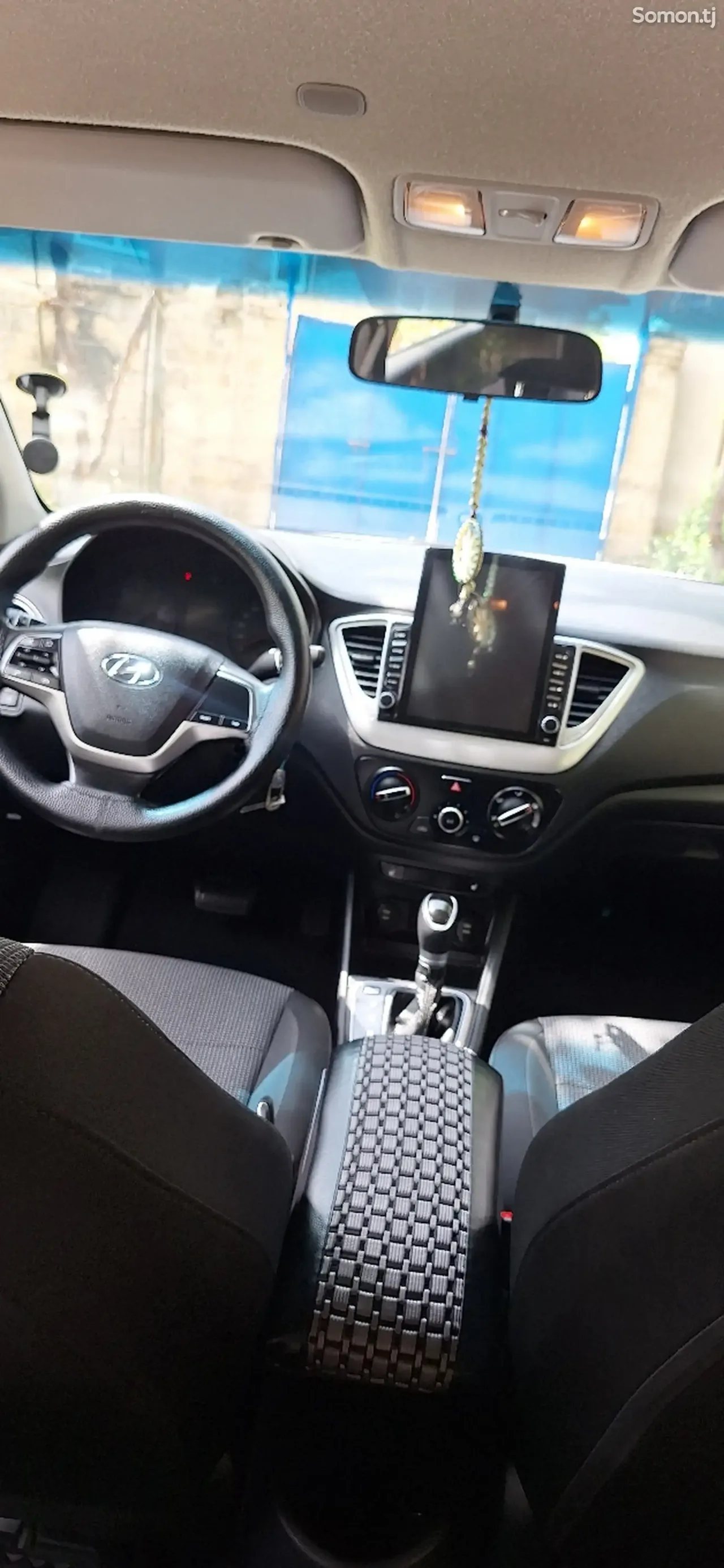 Hyundai Accent 2022 · 1.6 AT
