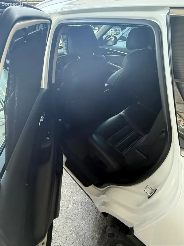 Kia Sorento 2015 · 2.0 AT