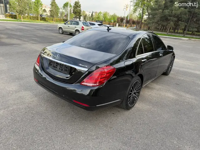 Mercedes-Benz S class 2015 · 3.0 AT