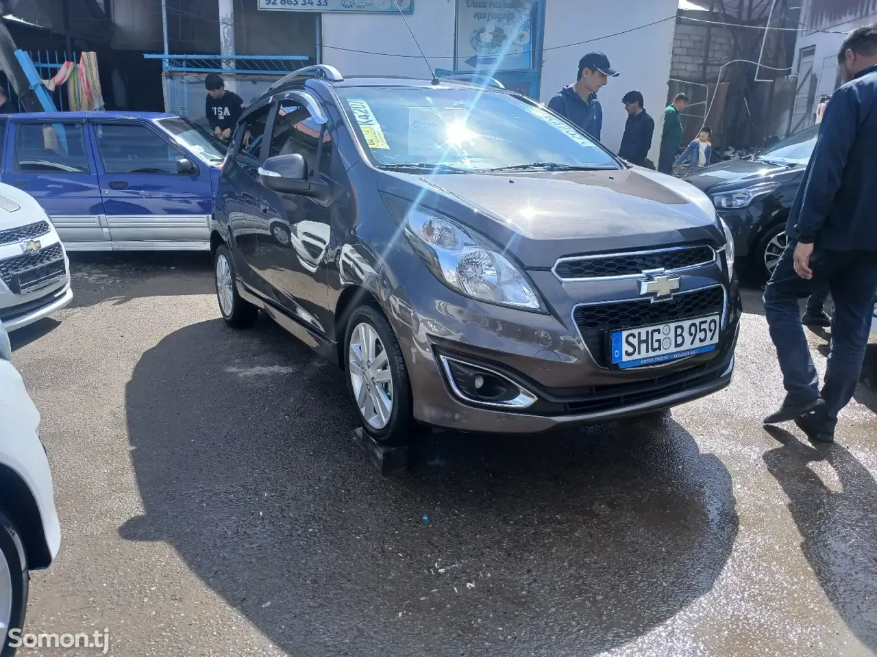 Chevrolet Spark 2014 · 1.0 AT