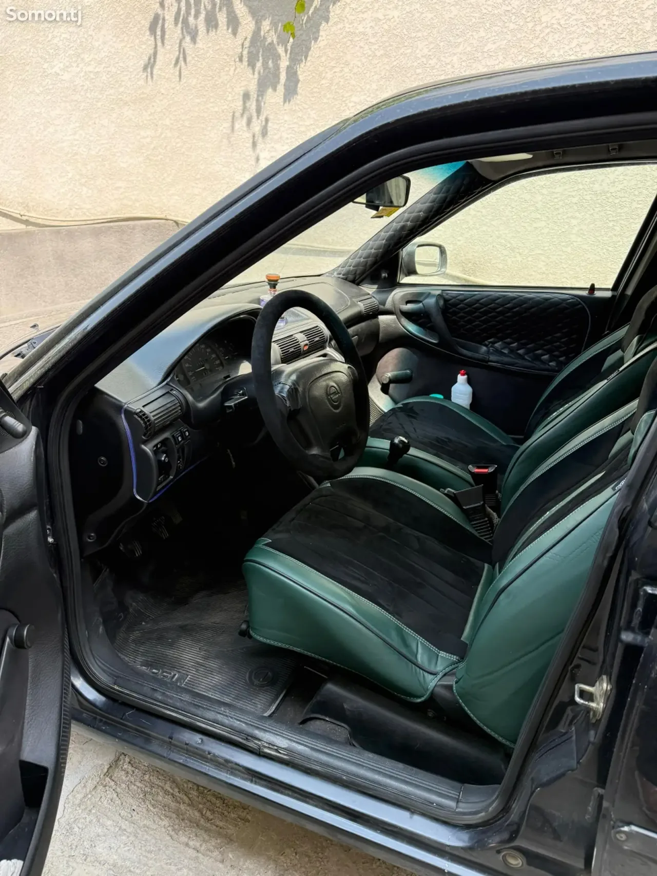 Opel Astra F 1997 · 1.6 MT