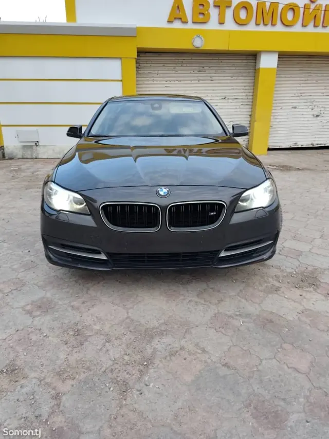 BMW 5 series 2014 · 2.0 AT