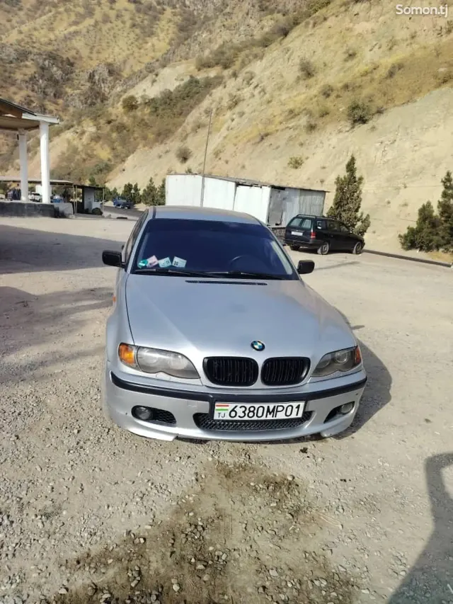BMW 3 series 2003 · 2.0 AT