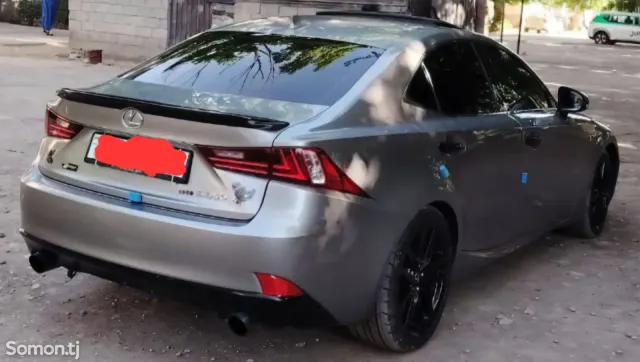 Lexus IS series 2014 · 3.5 AT