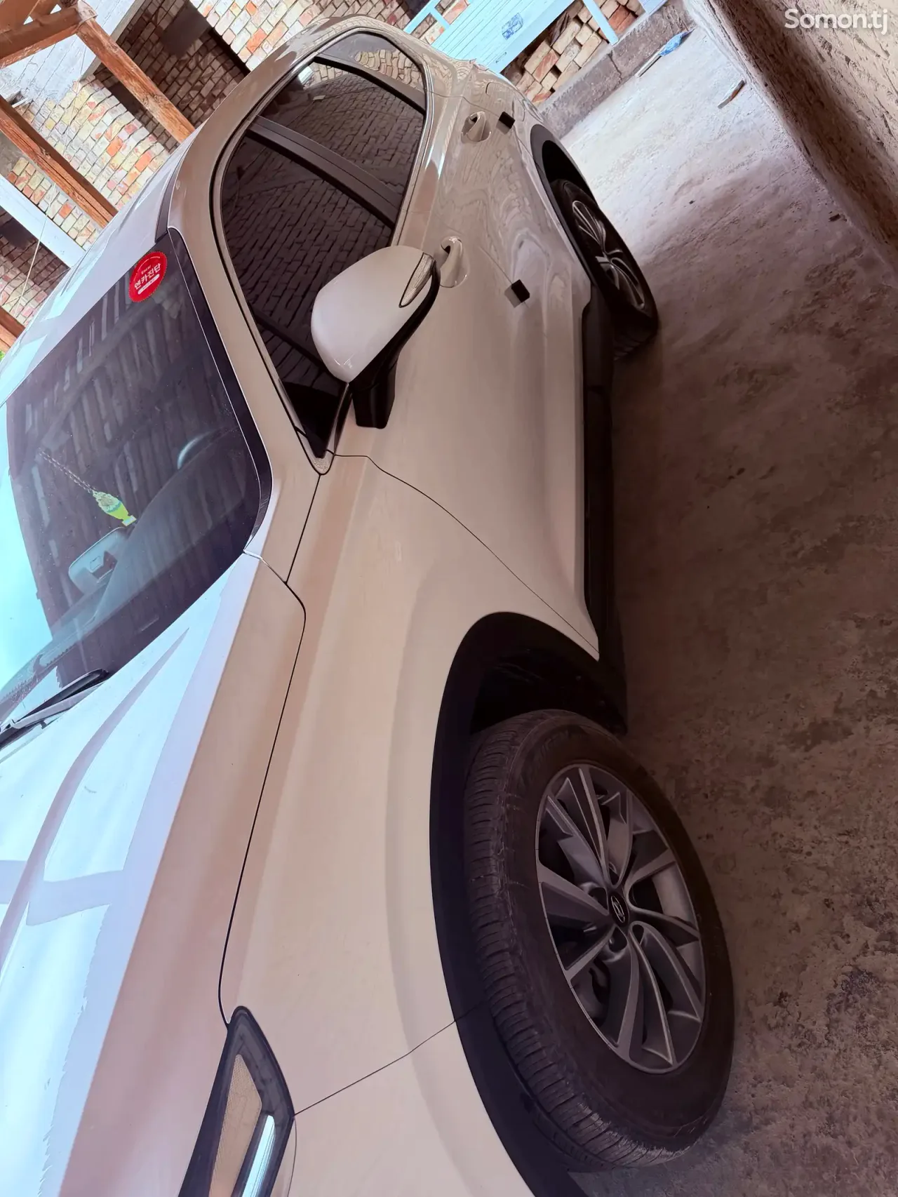 Hyundai Santa Fe 2018 · 2.0 AT