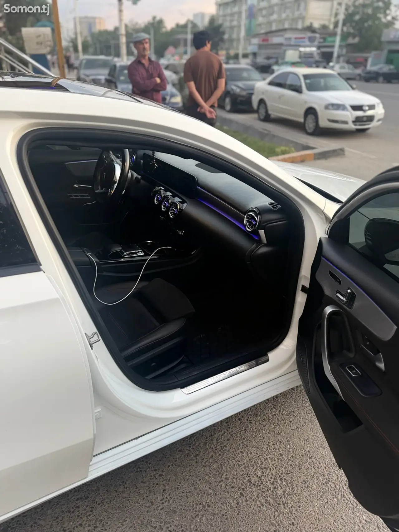 Mercedes-Benz A class 2019 · 2.2 CVT
