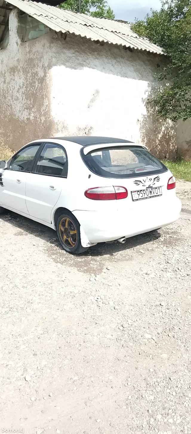 Daewoo Lanos 1997 · 1.5 MT