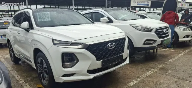 Hyundai Santa Fe 2018 · 2.0 AT