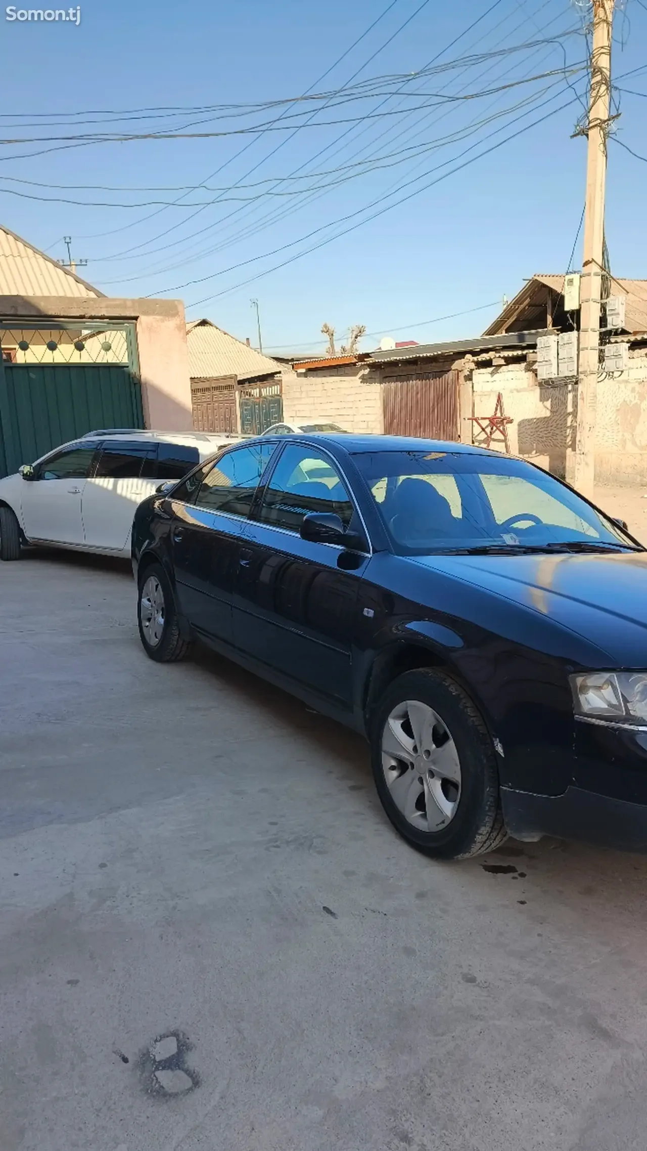 Audi A6 1998 · 2.4 AT