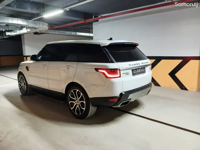 Land Rover Range Rover Sport 2016 · 3.0 AT
