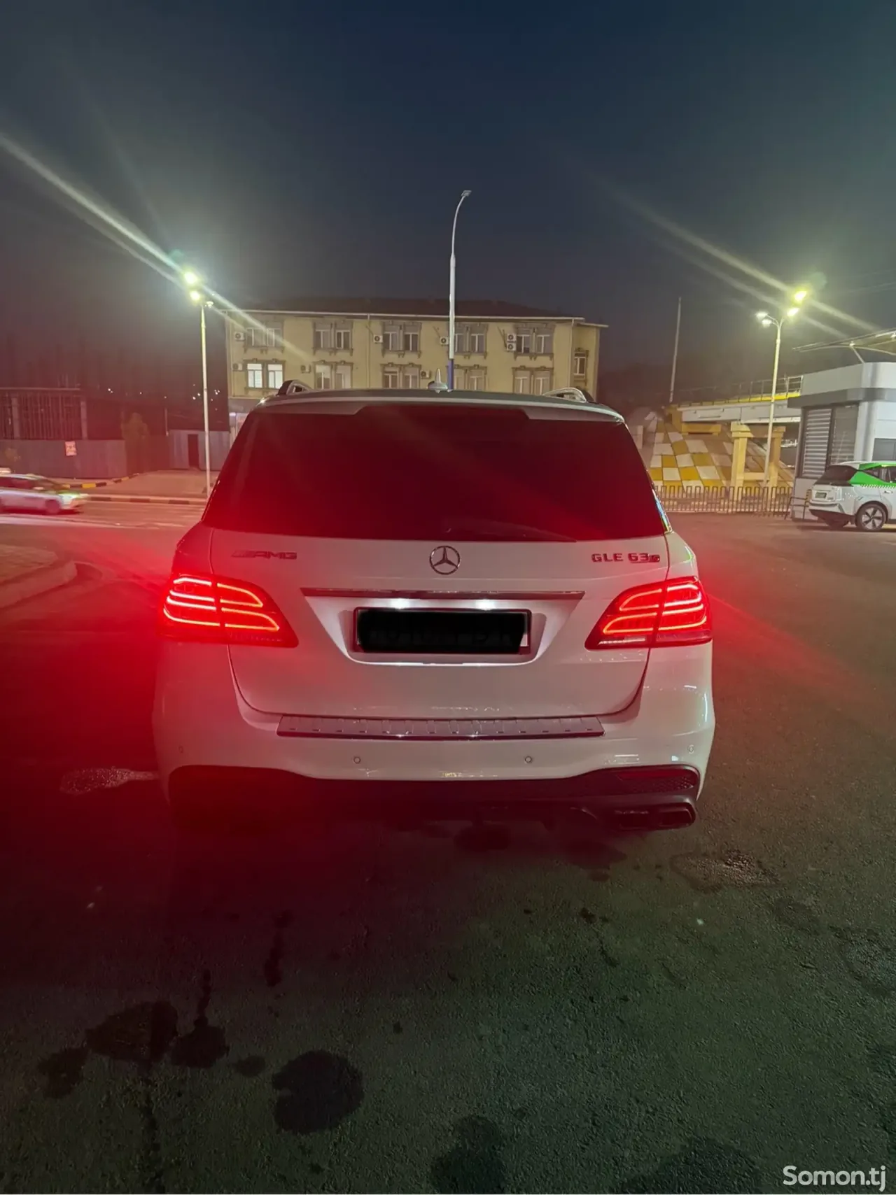 Mercedes-Benz GLE class 2017 · 5.5 AT