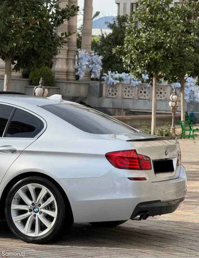 BMW 5 series 2011 · 2.0 AT